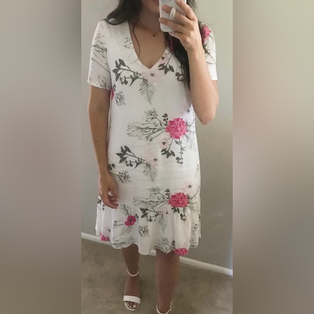 ASOS floral V-neck short sleeve knee length dress